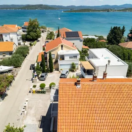 Appartamento Ana Betina (Sibenik-Knin)